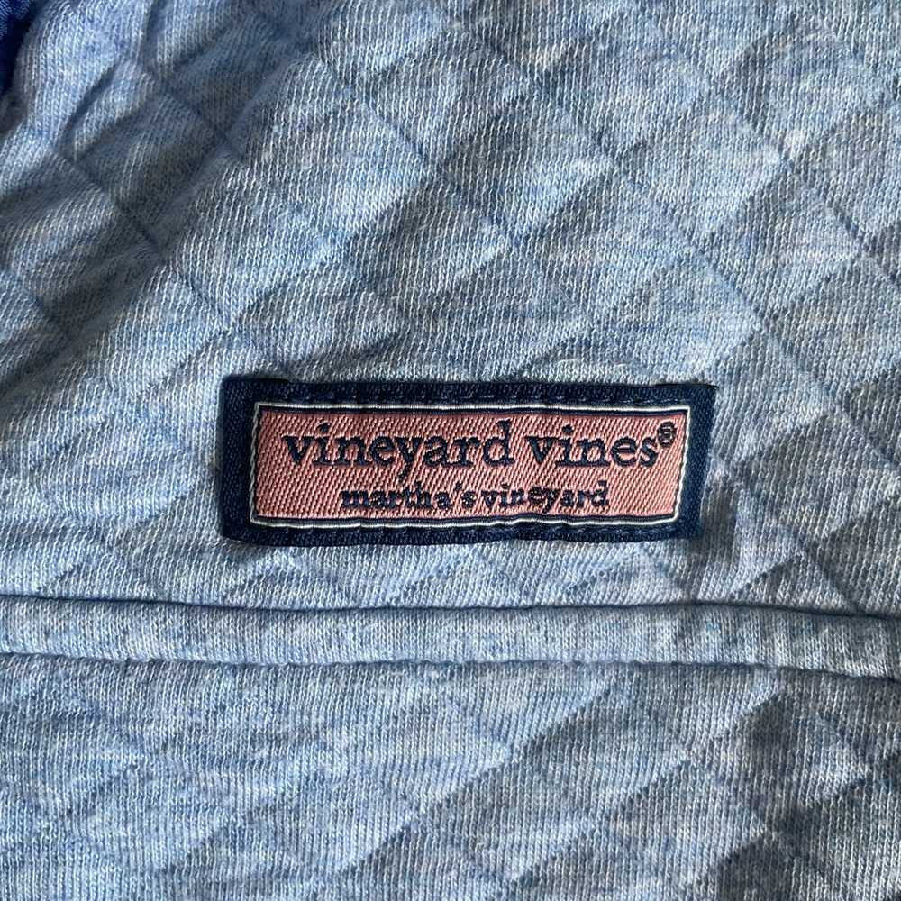 š³ Vineyard Vines Pullover š³ - Picture 9 of 9